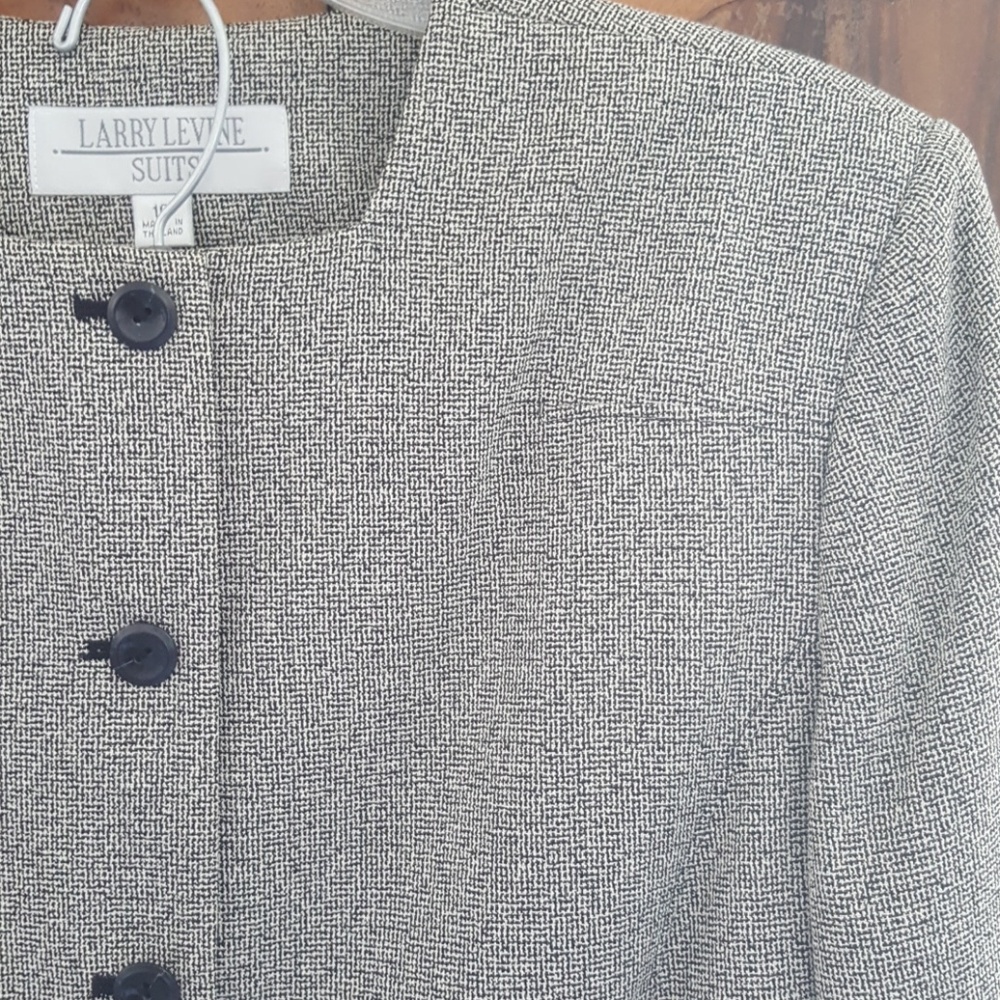 Tweed fully lined 2 peice suit